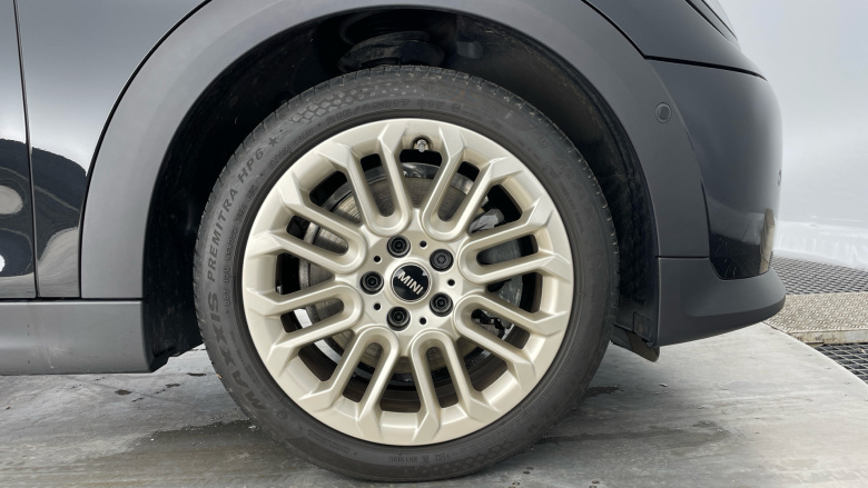 MINI Cooper 1.5 C Exclusive 5dr Auto Petrol Hatchback